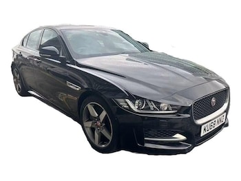 Used Jaguar XE 2018 for sale - 78653499: Photo
