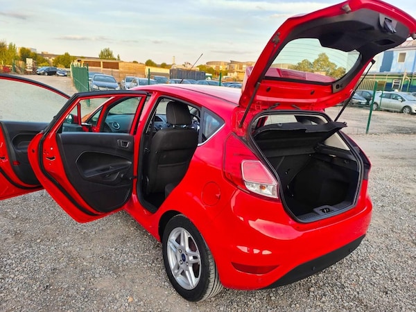 Used Ford Fiesta 2014 for sale - 75426271: Photo 28