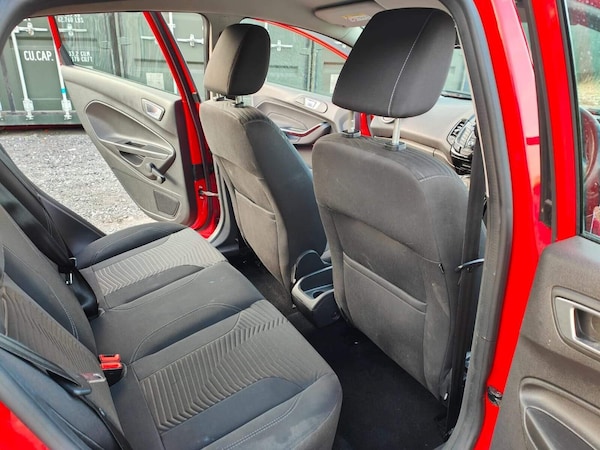 Used Ford Fiesta 2014 for sale - 75426271: Photo 32