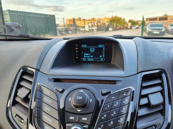 Used Ford Fiesta 2014 for sale - 75426271: Photo 45