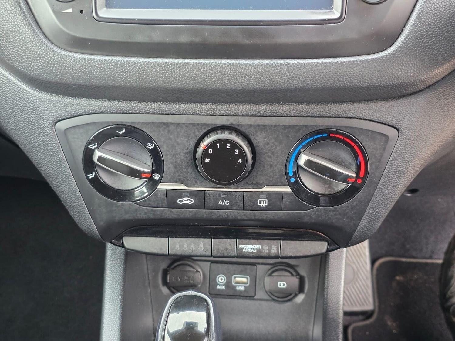 Used Nissan Qashqai 2018 for sale - 76045823: Photo 31