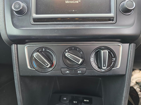 Used Volkswagen Polo 2014 for sale - 75426274: Photo 34