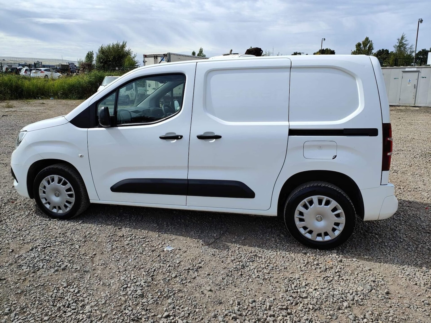Used Vauxhall Combo 2020 for sale - 75426671: Photo 18