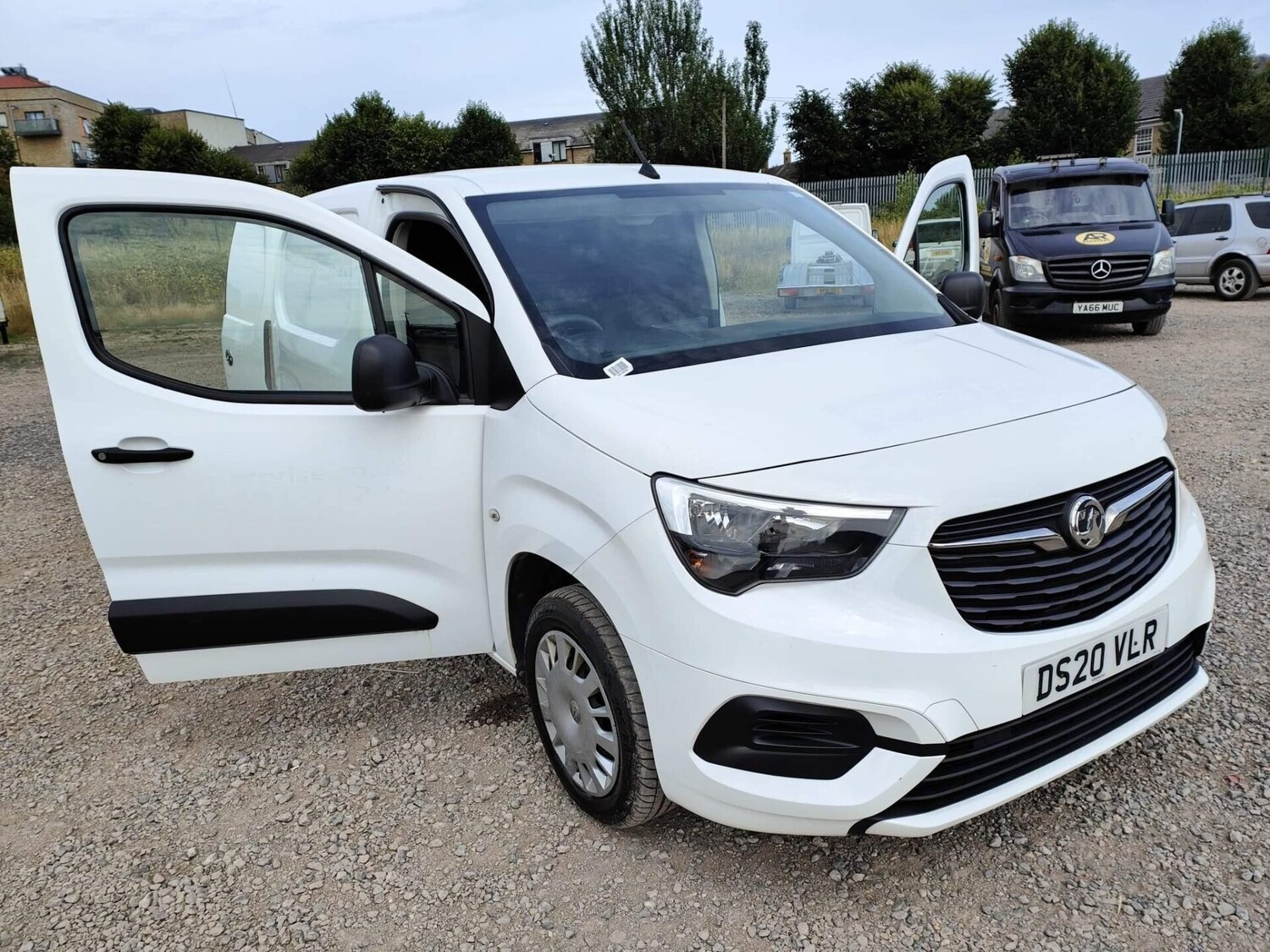 Used Vauxhall Combo 2020 for sale - 75426671: Photo 24