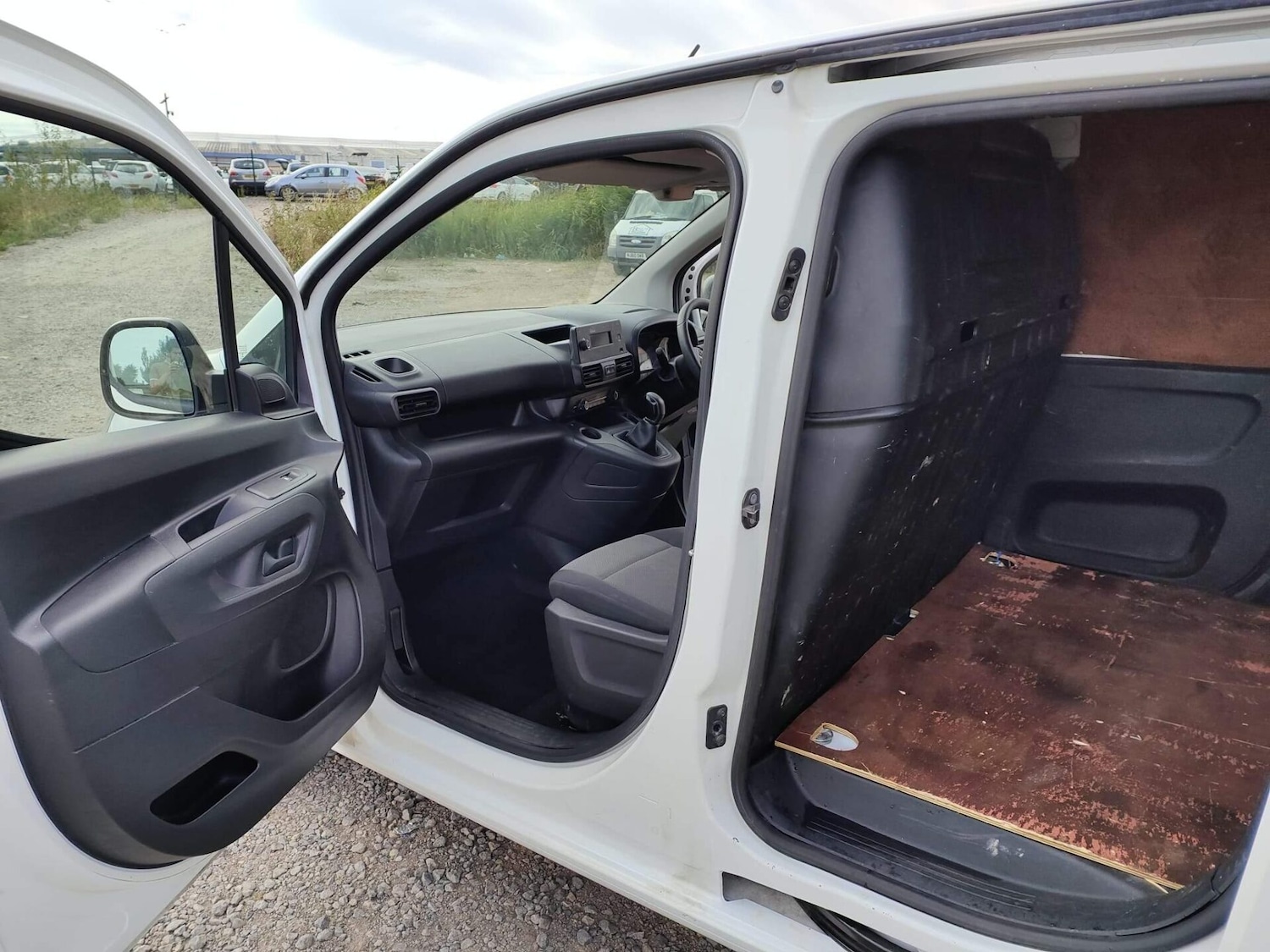 Used Vauxhall Combo 2020 for sale - 75426671: Photo 30