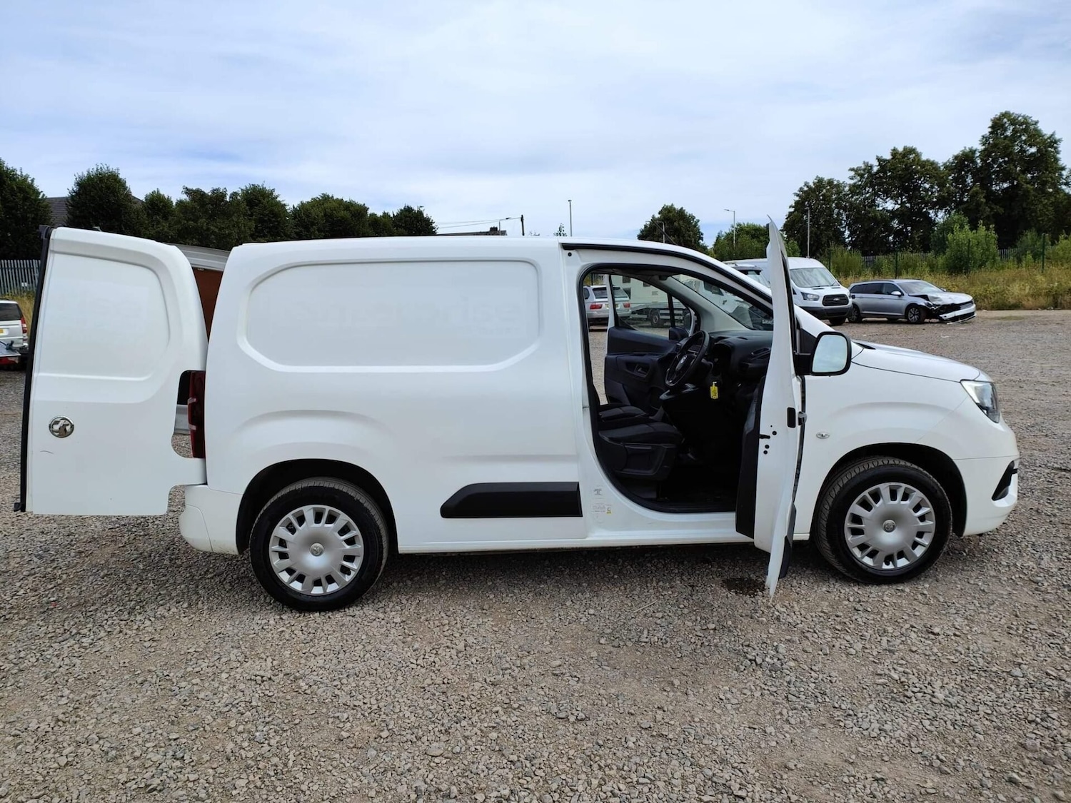 Used Vauxhall Combo 2020 for sale - 75426671: Photo 32