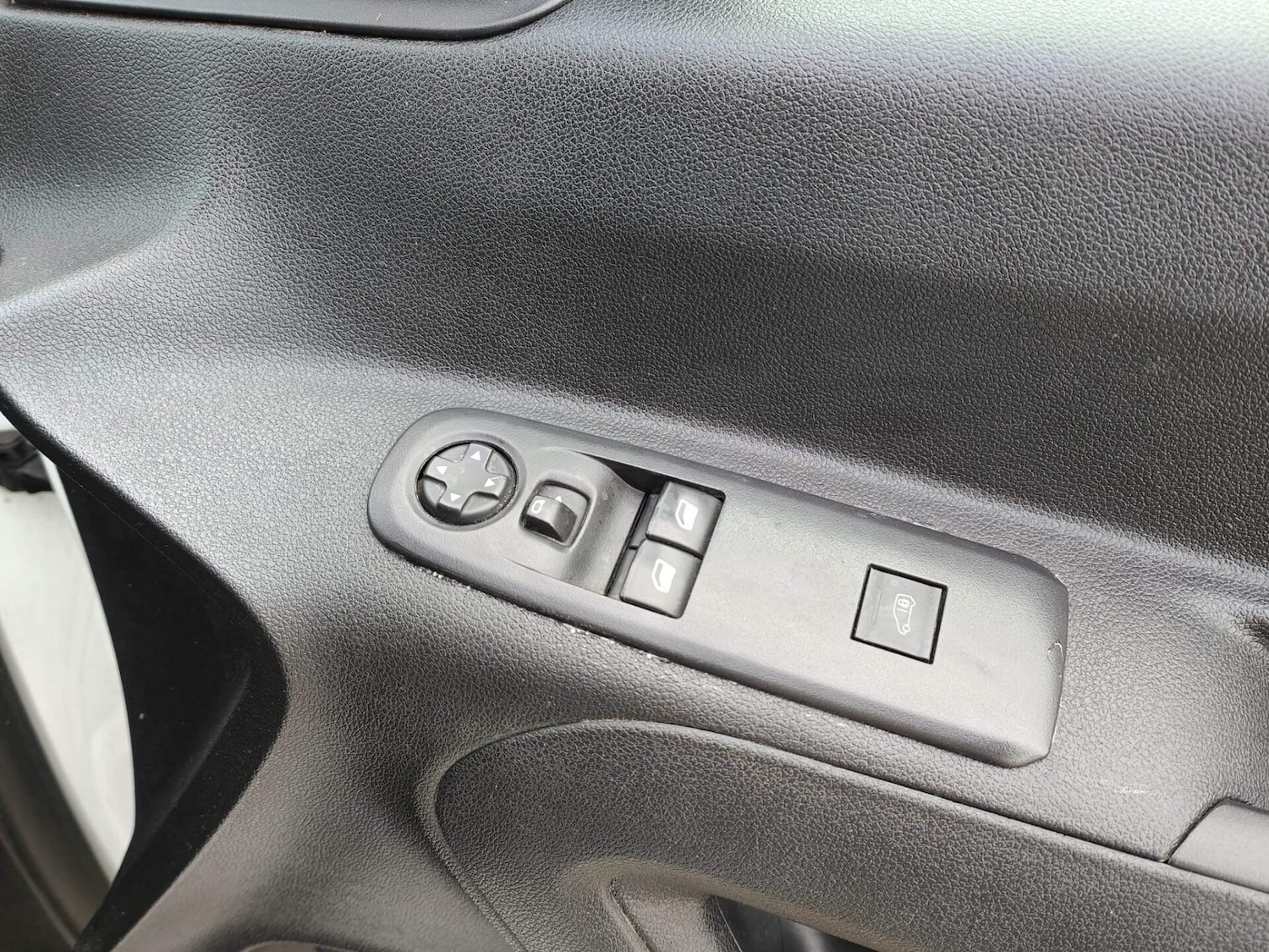 Used Vauxhall Combo 2020 for sale - 75426671: Photo 46