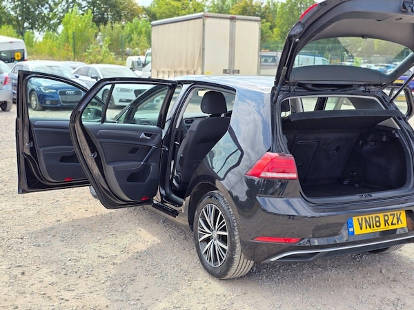 Used Volkswagen Golf 2018 for sale - 75136672: Photo 12