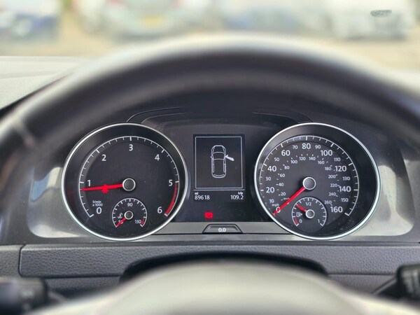 Used Volkswagen Golf 2018 for sale - 75136672: Photo 38