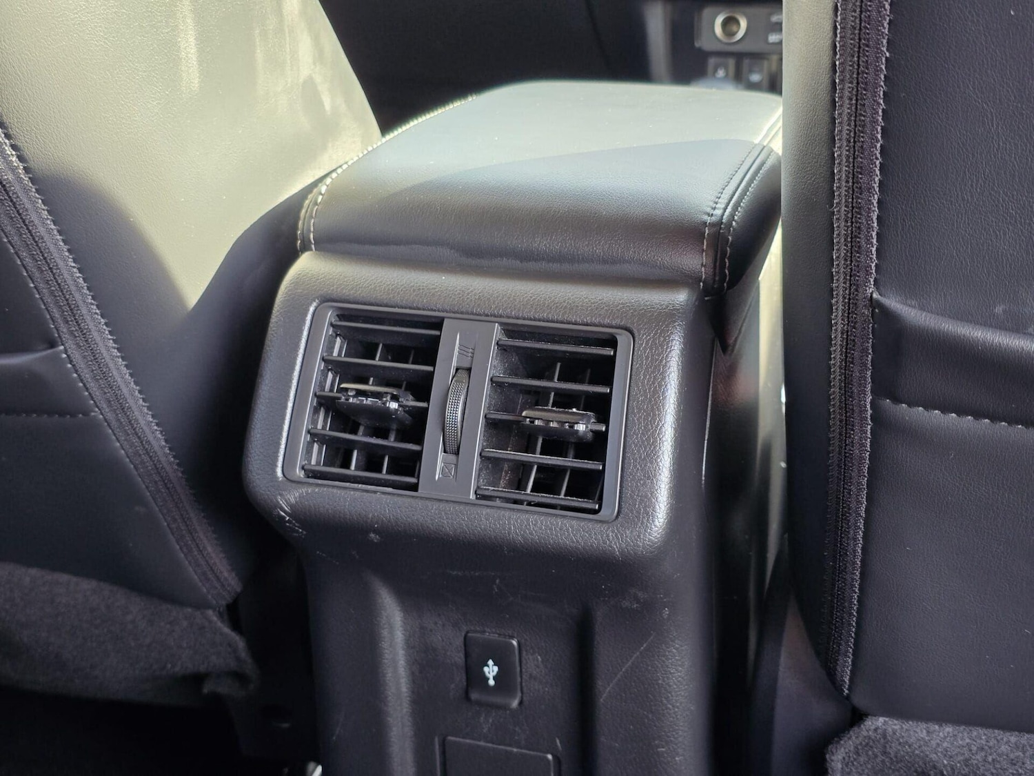 Used Mitsubishi Outlander 2019 for sale - 78070141: Photo 29