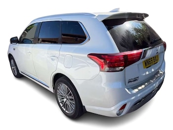 Used Mitsubishi Outlander 2019 for sale - 79205233: Photo