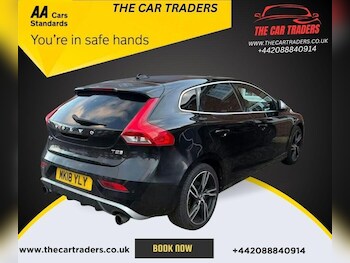 Used Volvo V40 2018 for sale - 76972535: Photo