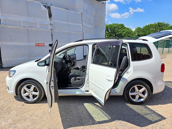 Used Volkswagen Touran 2014 for sale - 75053983: Photo 13