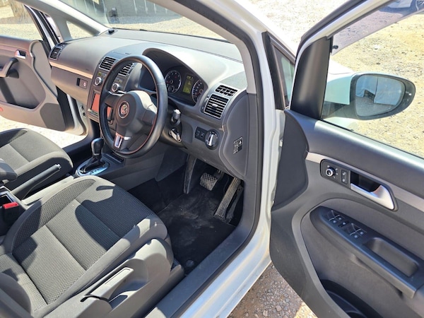 Used Volkswagen Touran 2014 for sale - 75053983: Photo 19
