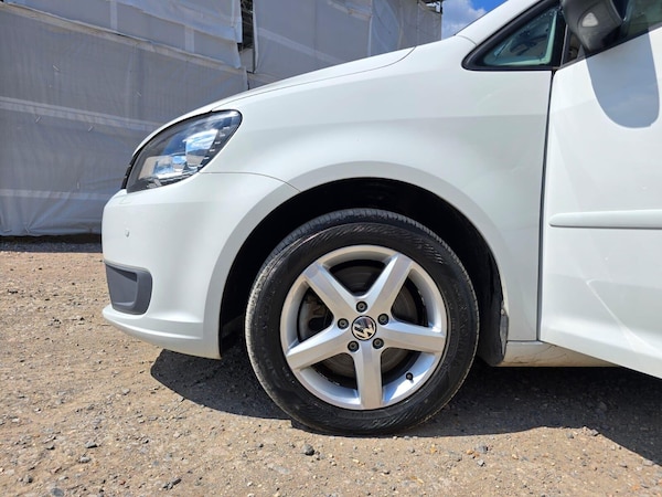 Used Volkswagen Touran 2014 for sale - 75053983: Photo 33
