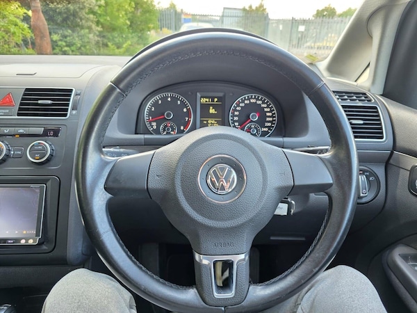 Used Volkswagen Touran 2014 for sale - 75053983: Photo 40