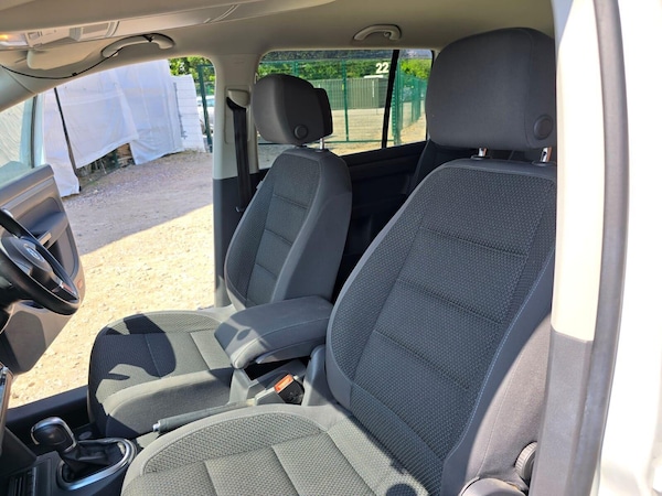 Used Volkswagen Touran 2014 for sale - 75053983: Photo 43