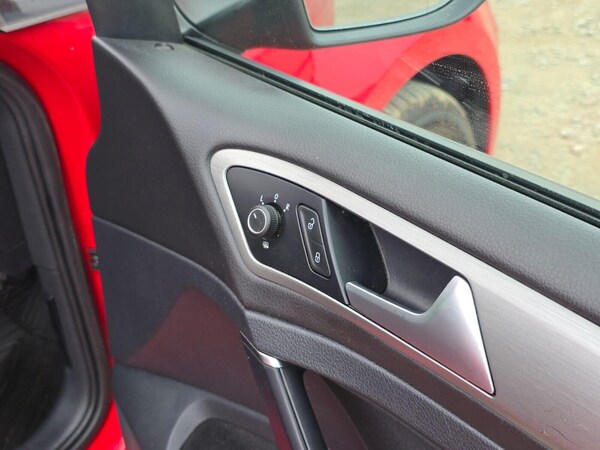 Used Volkswagen Golf 2014 for sale - 76273629: Photo 30