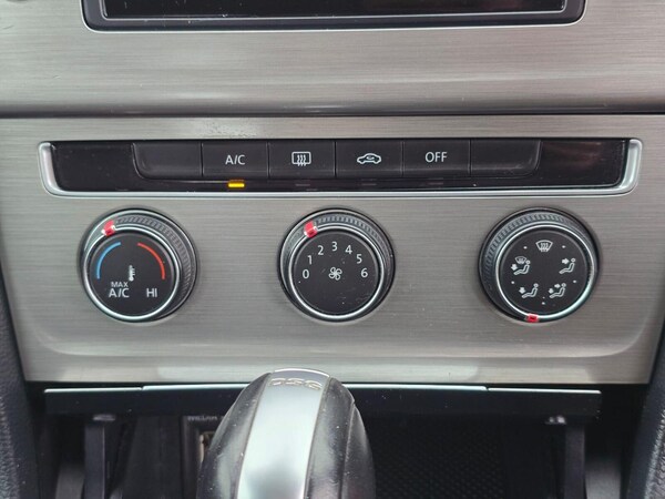 Used Volkswagen Golf 2014 for sale - 76273629: Photo 34