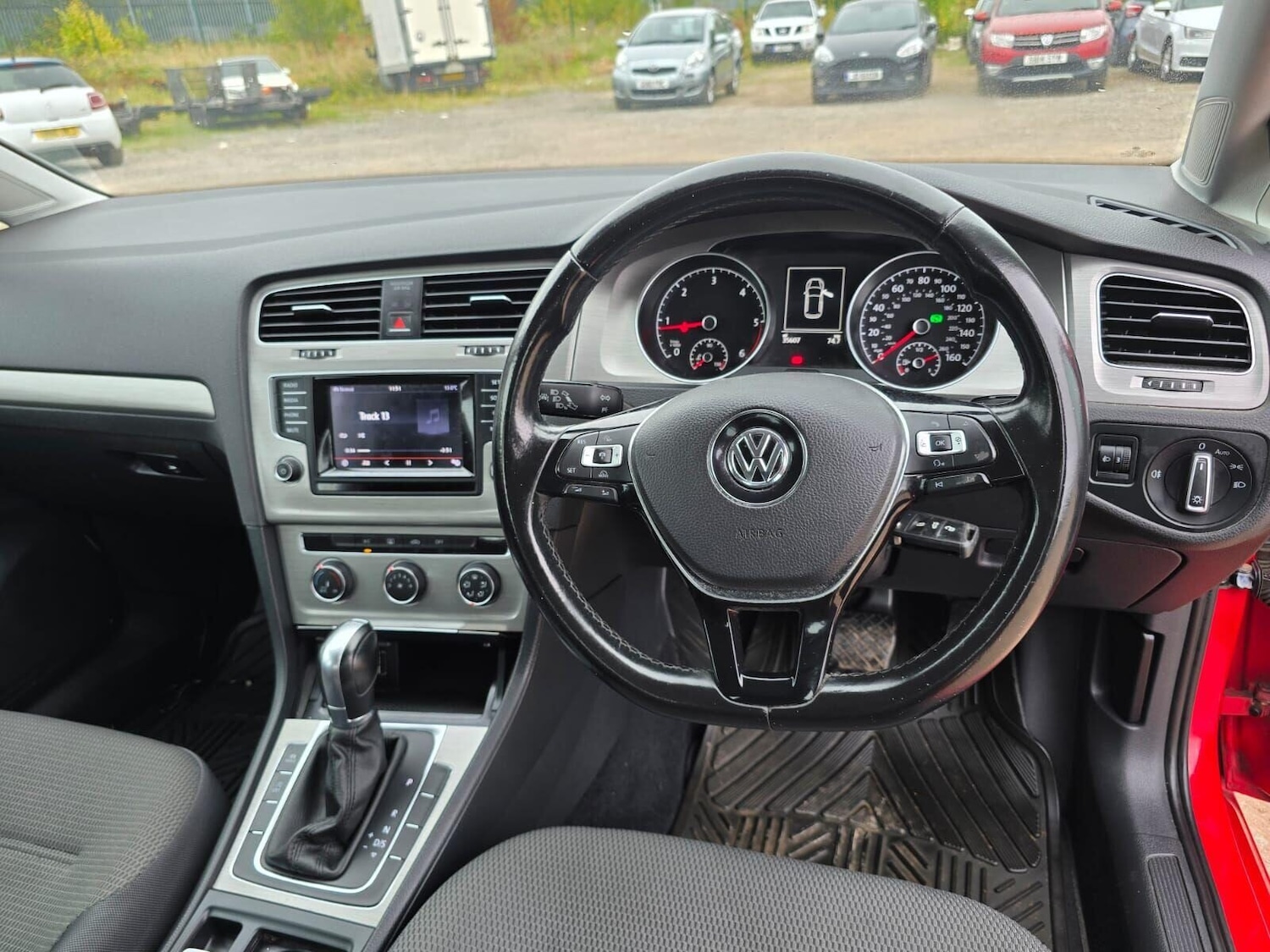 Used Volkswagen Golf 2014 for sale - 76273629: Photo 62