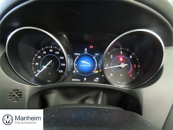 Used Jaguar F-Pace 2017 for sale - 79058531: Photo