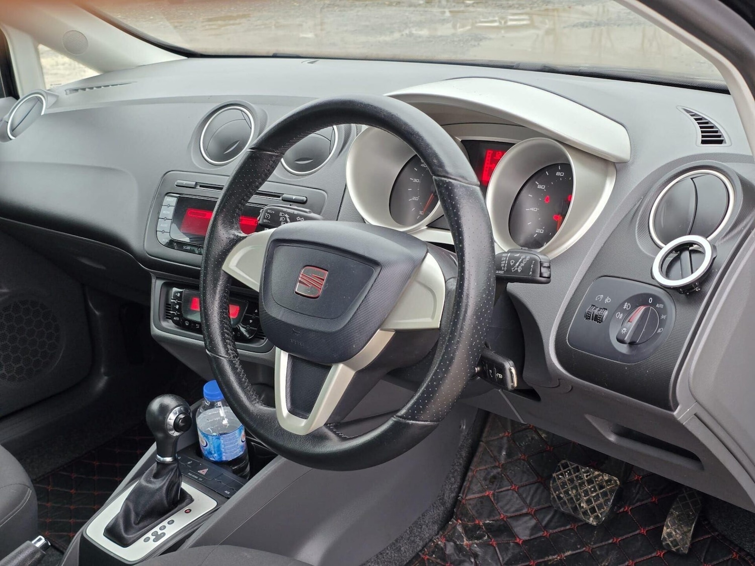 Used SEAT Ibiza 2011 for sale - 77310539: Photo 32