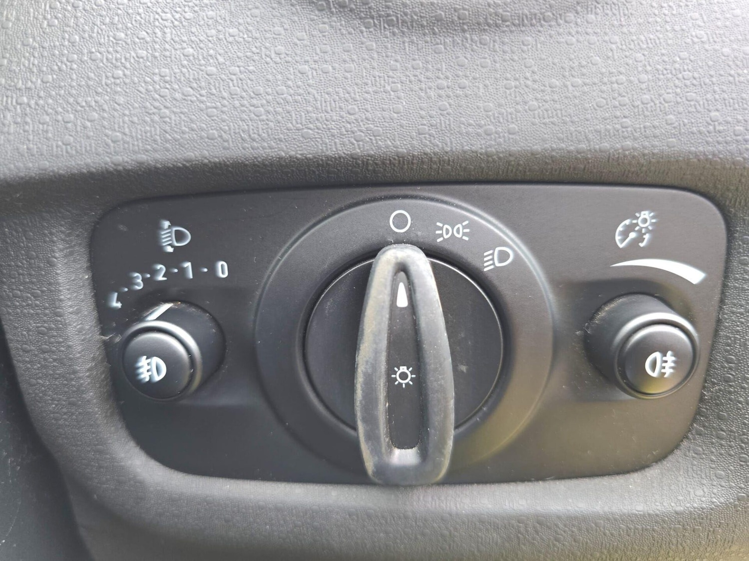 Vehicle 35