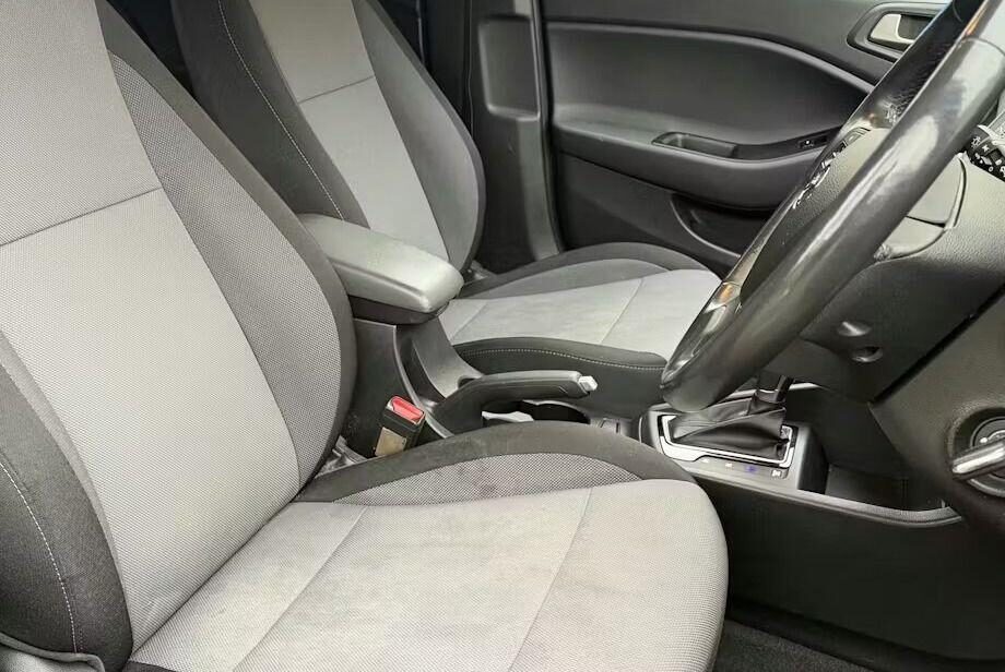 Used Hyundai i20 2018 for sale - 77628883: Photo 6