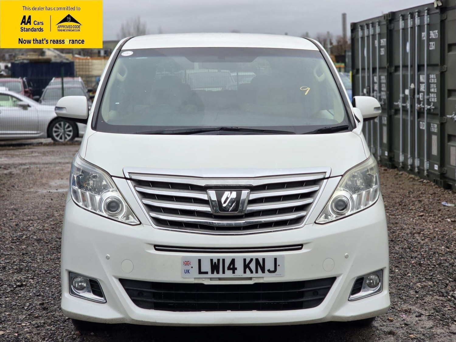 Used Toyota Alphard 2014 for sale - 77582422: Photo 2