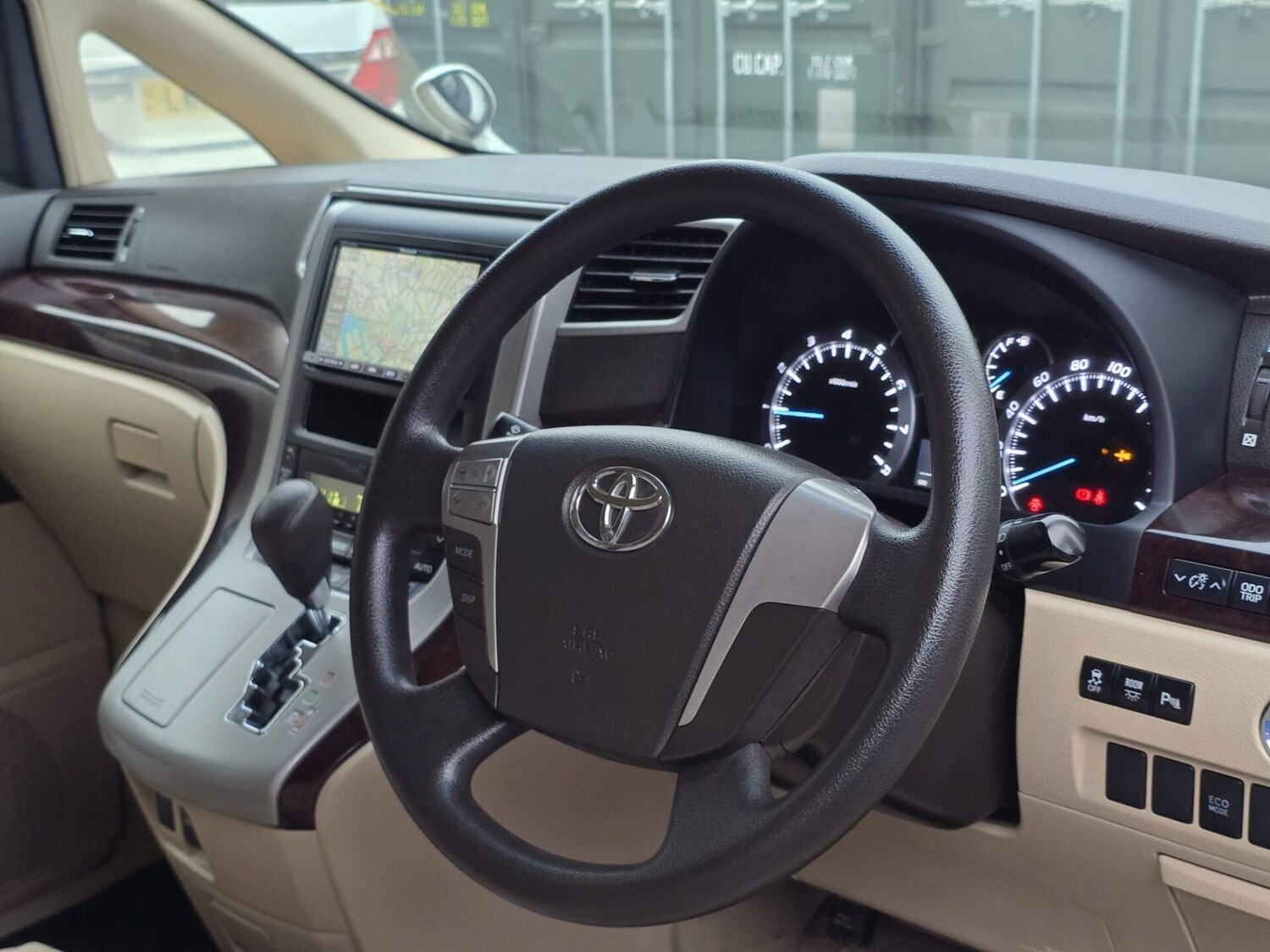 Used Toyota Alphard 2014 for sale - 77582422: Photo 29