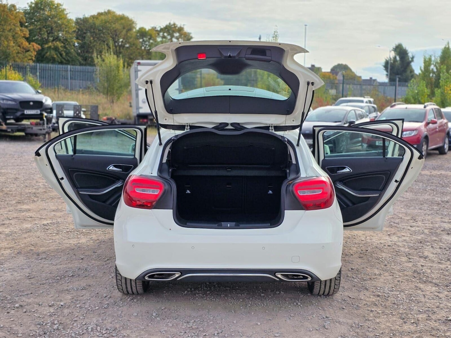 Used Mercedes-Benz A-Class 2016 for sale - 76148711: Photo 12