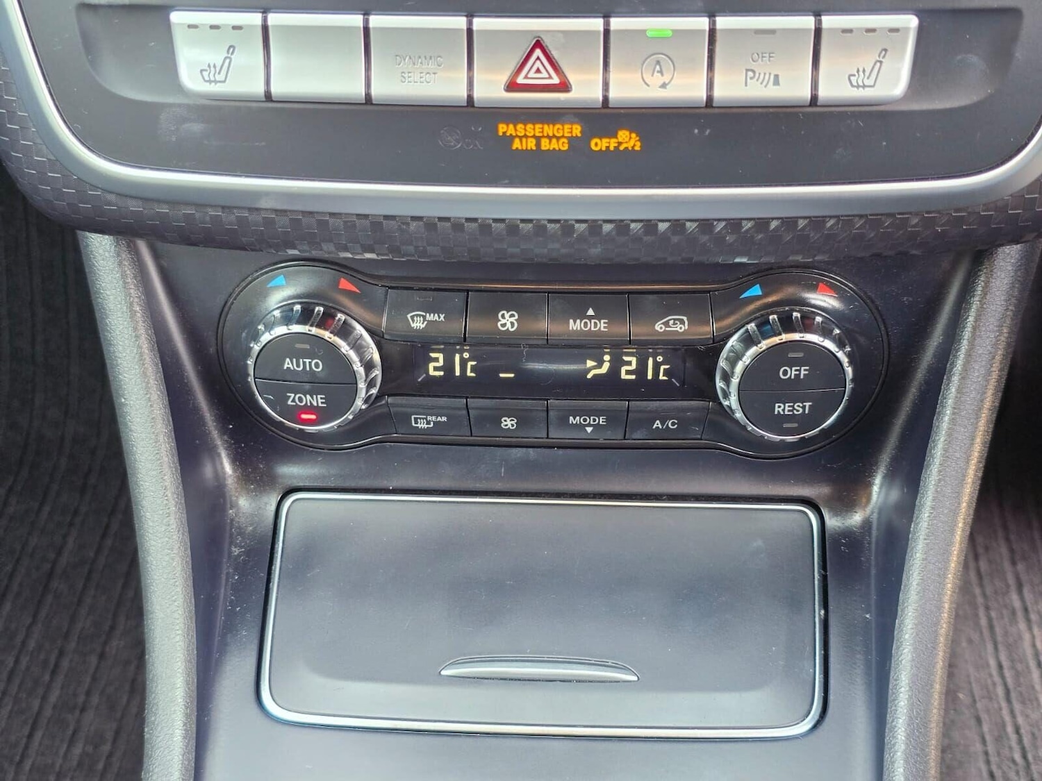 Used Mercedes-Benz A-Class 2016 for sale - 76148711: Photo 31