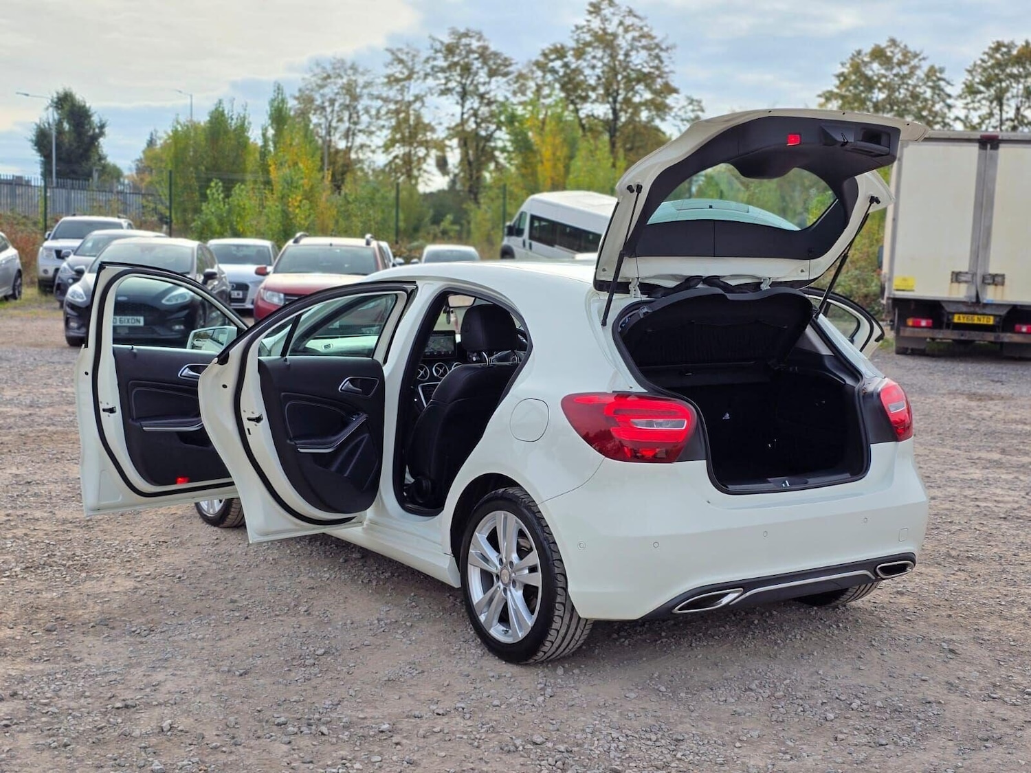 Used Mercedes-Benz A-Class 2016 for sale - 76148711: Photo 4