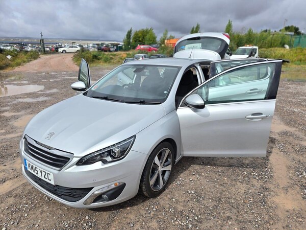 Used Peugeot 308 2015 for sale - 75529295: Photo 10