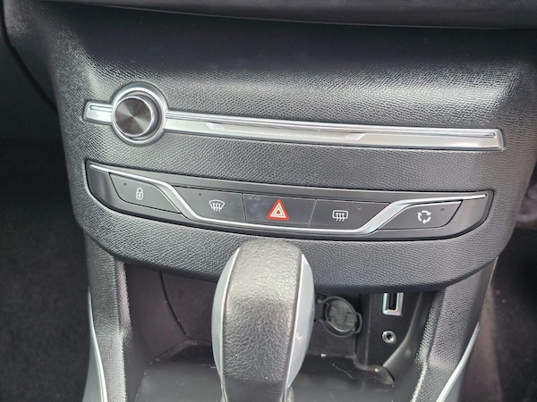 Used Peugeot 308 2015 for sale - 75529295: Photo 21