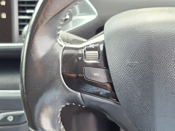 Used Peugeot 308 2015 for sale - 75529295: Photo 30