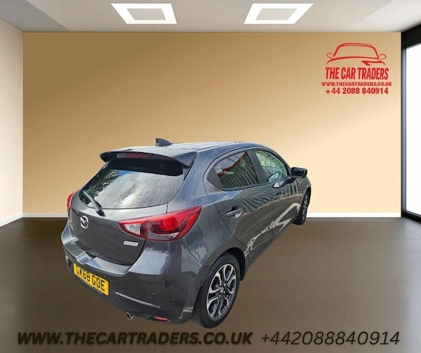 Used Mazda Mazda2 2018 for sale - 76288731: Photo 4