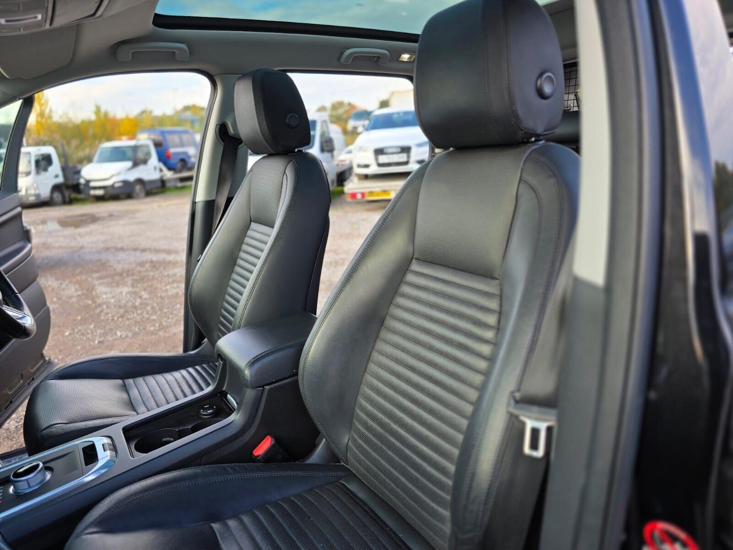 Used Land Rover Discovery Sport 2015 for sale - 76368792: Photo 41