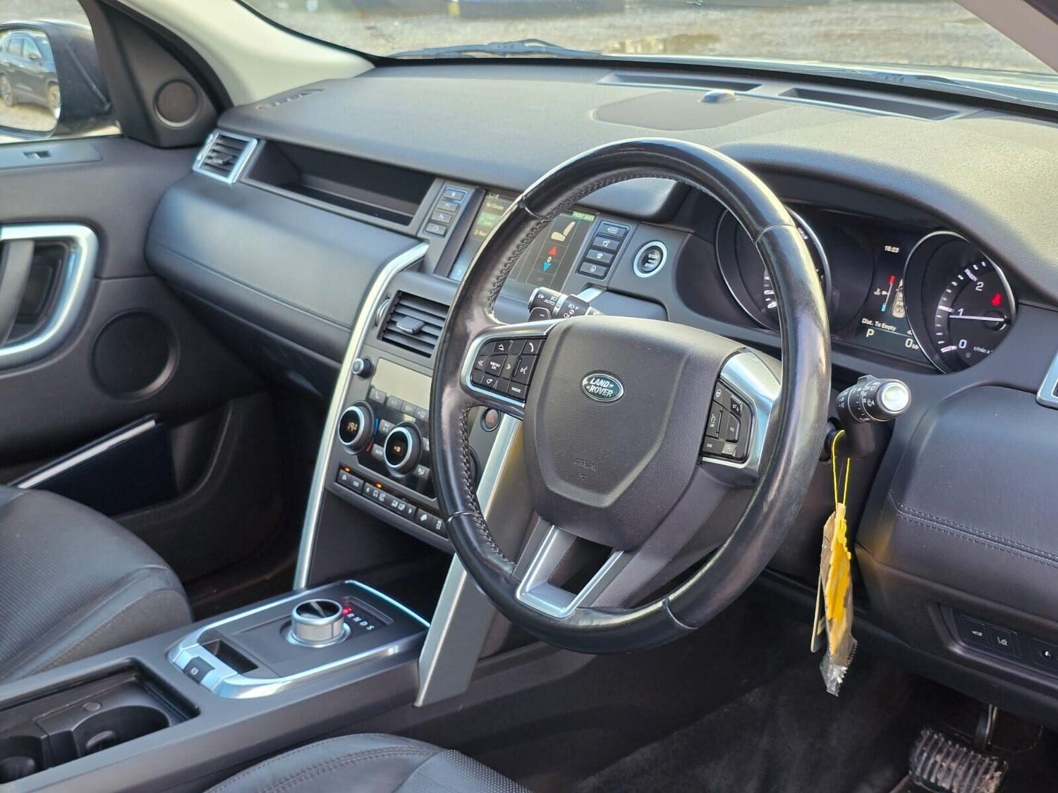 Used Land Rover Discovery Sport 2015 for sale - 76368792: Photo 61