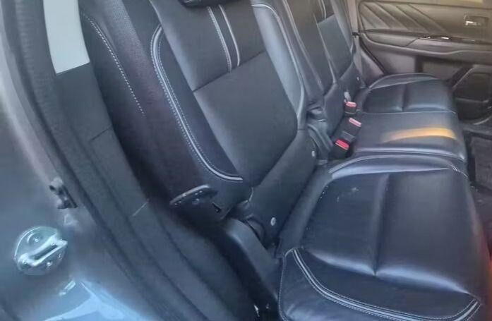 Used Mitsubishi Outlander 2016 for sale - 77905689: Photo 6