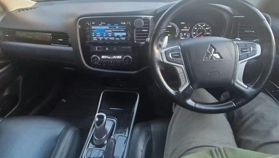 Used Mitsubishi Outlander 2016 for sale - 77905689: Photo 9