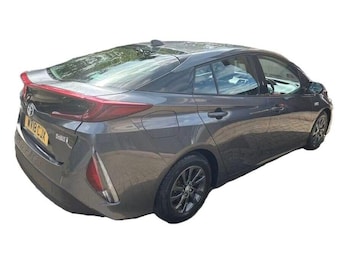 Used Toyota Prius 2018 for sale - 78888739: Photo