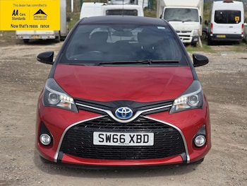 Used Toyota Yaris 2016 for sale - 79549694: Photo