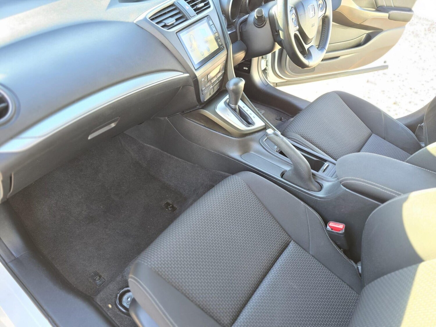 Used Honda Civic 2016 for sale - 77171382: Photo 40