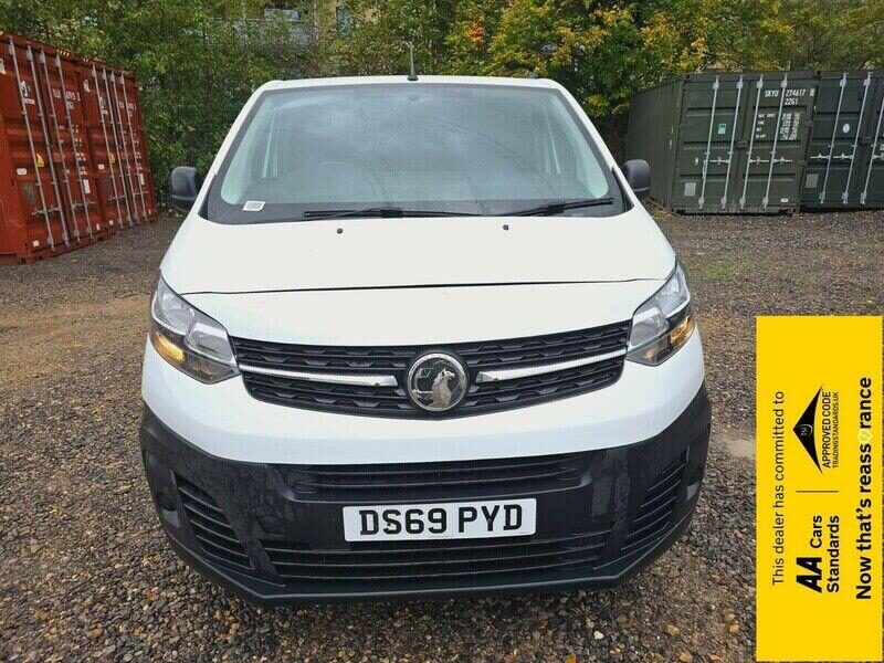 Used Vauxhall Vivaro 2019 for sale - 76859935: Photo 2