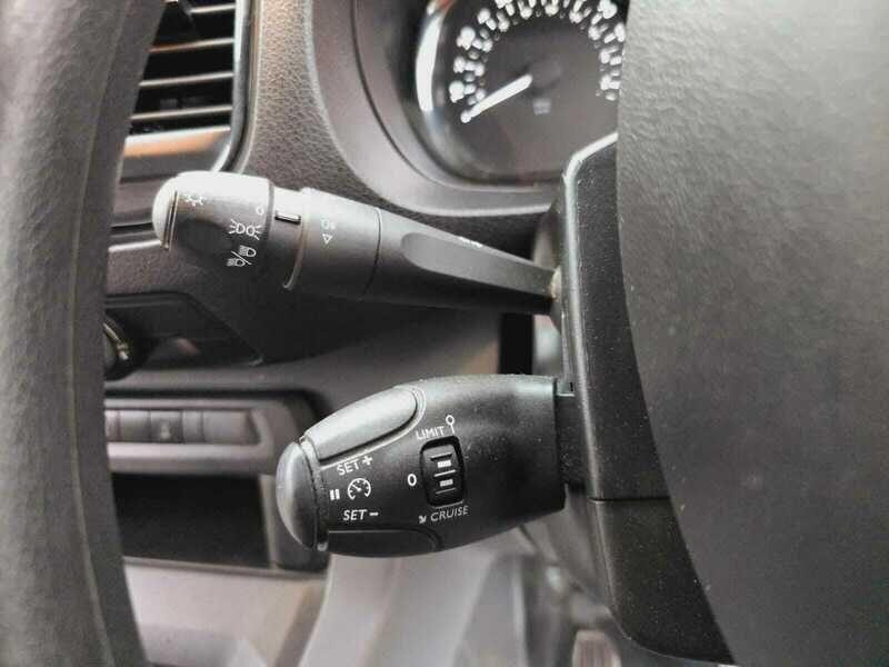 Used Vauxhall Vivaro 2019 for sale - 76859935: Photo 20