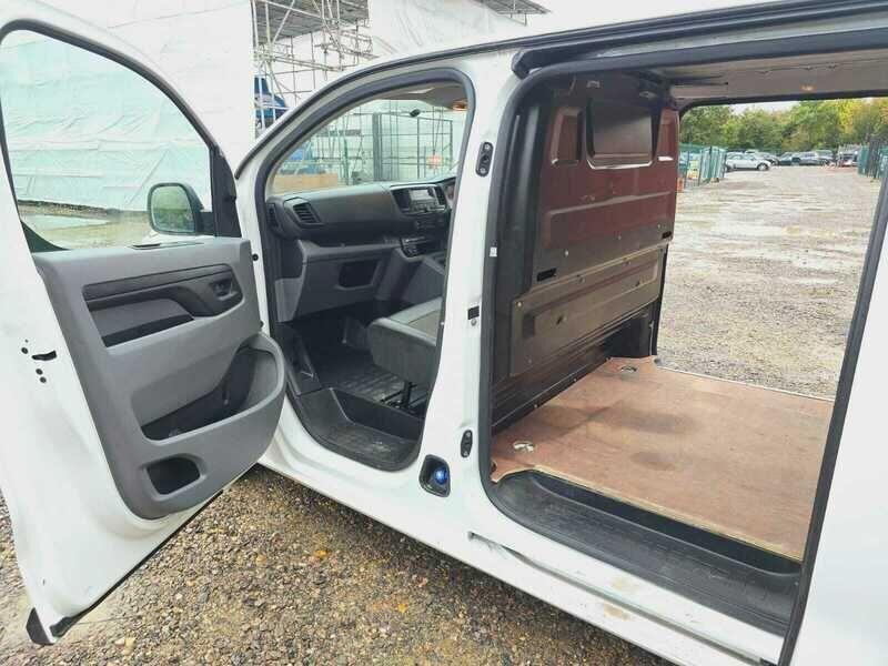 Used Vauxhall Vivaro 2019 for sale - 76859935: Photo 35