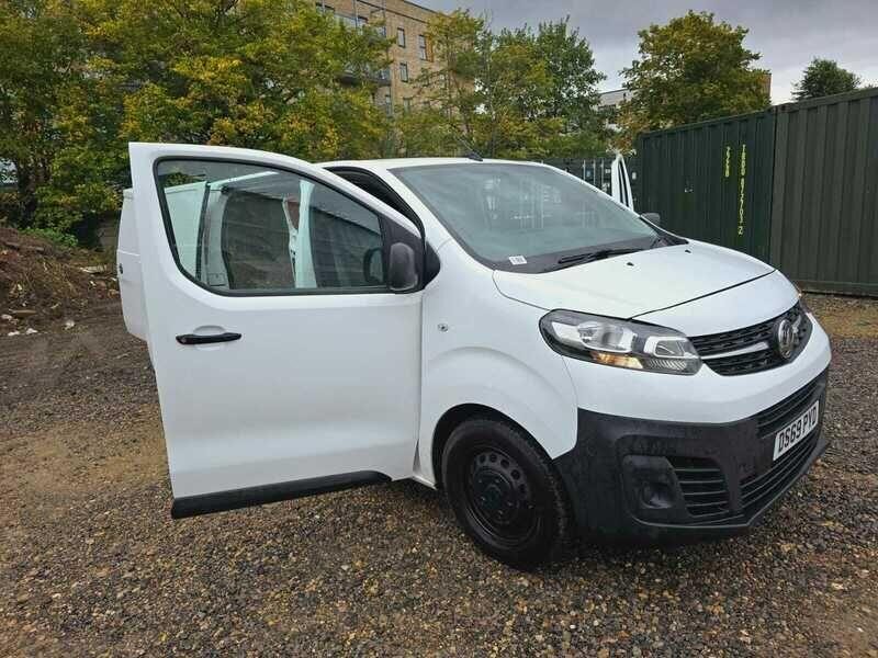 Used Vauxhall Vivaro 2019 for sale - 76859935: Photo 5