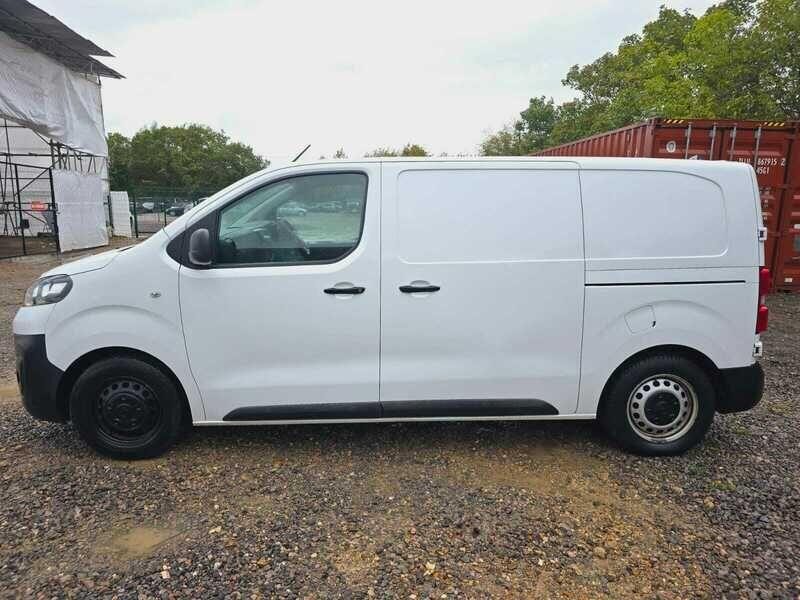 Used Vauxhall Vivaro 2019 for sale - 76859935: Photo 8