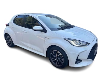 Used Toyota Yaris 2021 for sale - 79461079: Photo